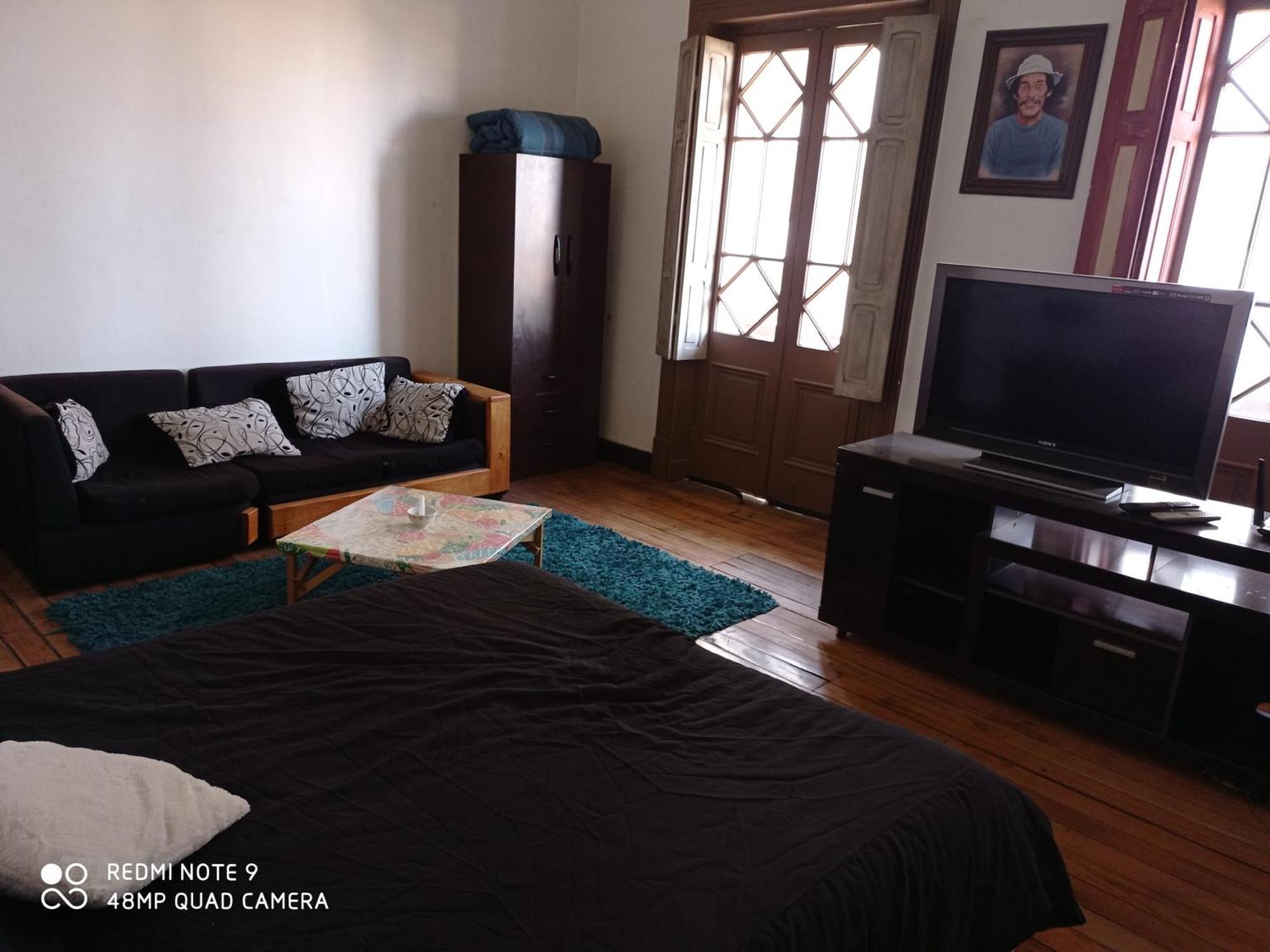 Hostal Irreal Сантяго Екстериор снимка